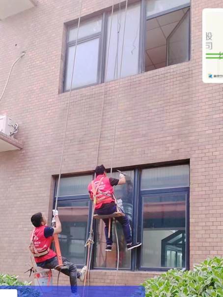 鹤峰承接各类窗户玻璃维修